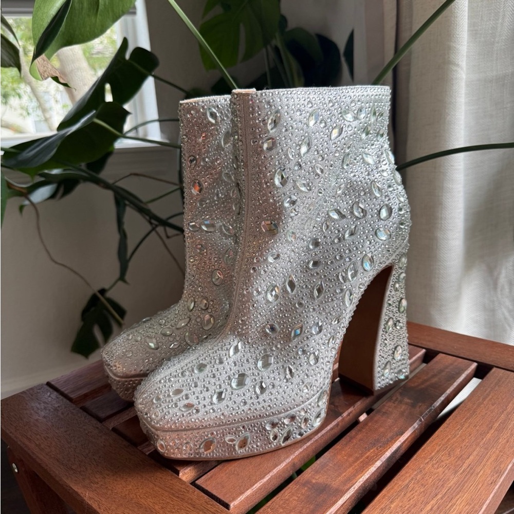 Jessica Simpson Silver Embellished Heeled Boots